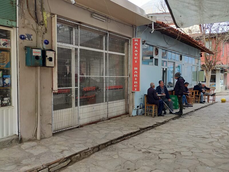 İzmir Tire Çarşı İçinde Satılık Dükkan